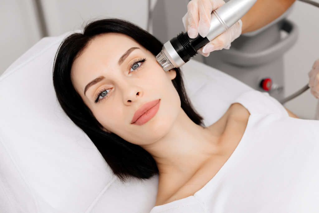 dermaplaning vs microneedling